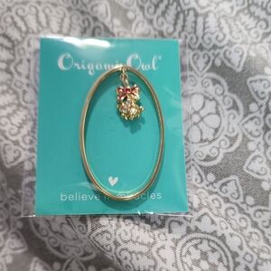 Origami Owl Gold Legacy Shelf With Red and Gold Charm
